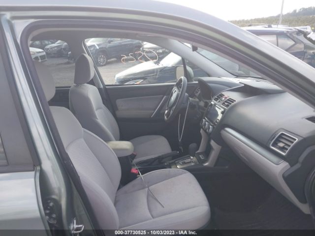 JF2SJAEC4HH417389 Subaru Forester Premium