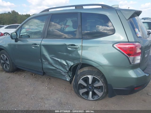 JF2SJAEC4HH417389 Subaru Forester Premium