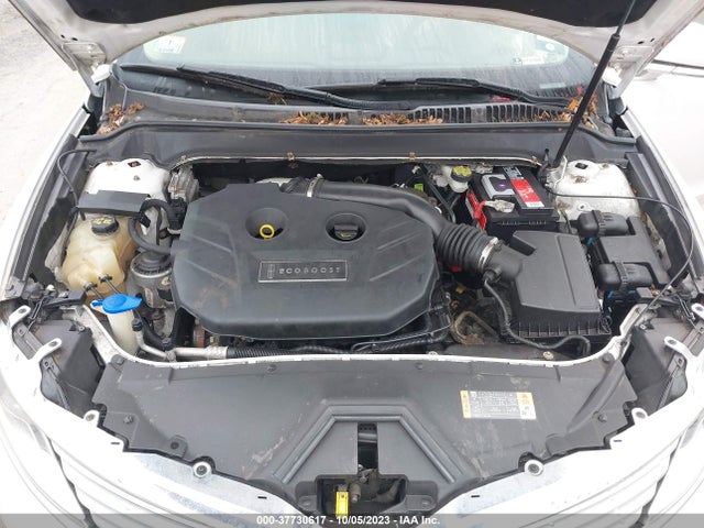 2015 LINCOLN MKZ VIN: 3LN6L2J90FR601777