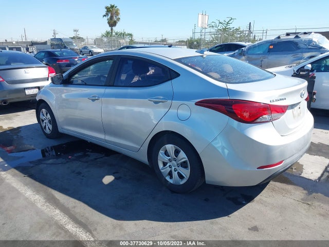 Hyundai ELANTRA SE 2016 5NPDH4AE7GH748382 Image 3