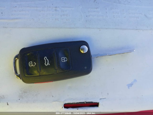 WVGBV7AX4GW579902 Volkswagen Tiguan Sel