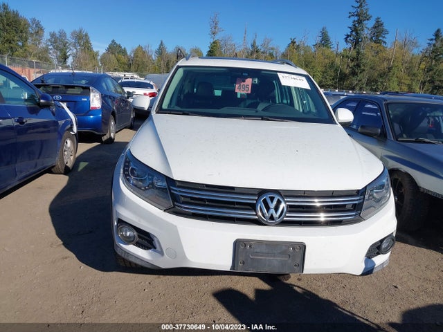 WVGBV7AX4GW579902 Volkswagen Tiguan Sel