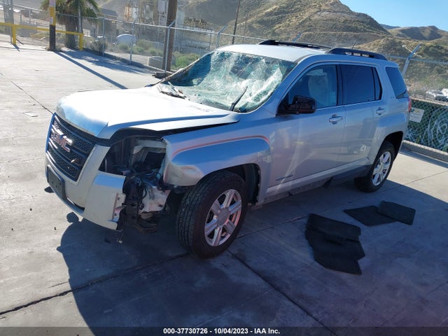 GMC Terrain Sle 2015 2GKFLRE35F6353668 Image 2