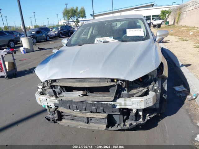 3FA6P0PU8HR305987 Ford Fusion Energi Se