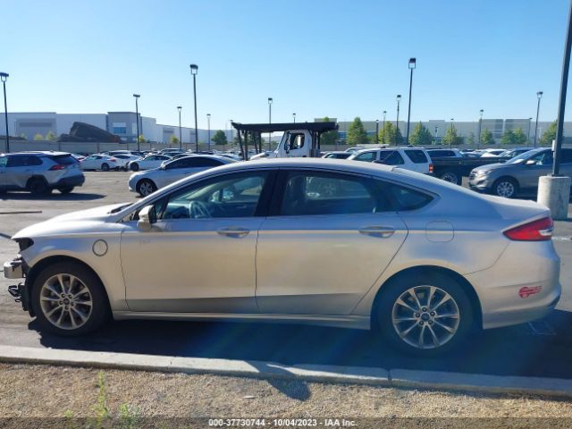 3FA6P0PU8HR305987 Ford Fusion Energi Se