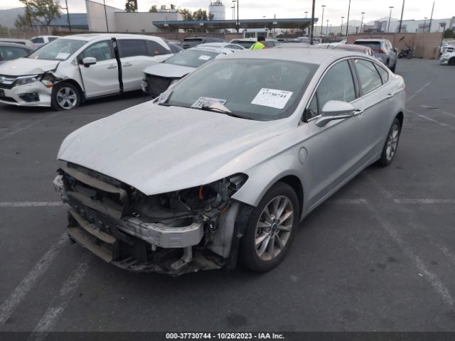 3FA6P0PU8HR305987 Ford Fusion Energi Se