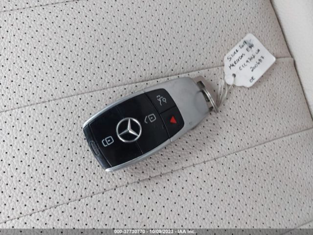 WDDZF4KB9HA200687 Mercedes-Benz E 300 4matic