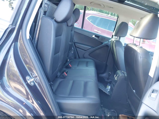 WVGAV7AX3GW512557 Volkswagen TIGUAN SE