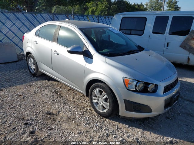 Chevrolet SONIC LT 2016 1G1JC5SH6G4126287 Image 1