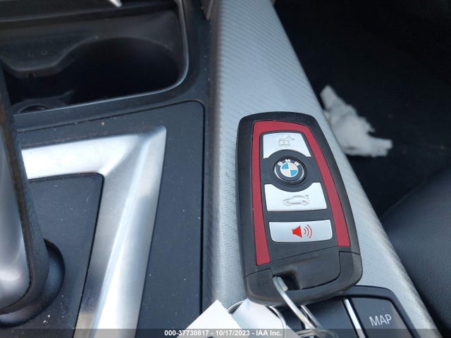 BMW 330e Iperformance 2018 WBA8E1C5XJA178086 Image 11
