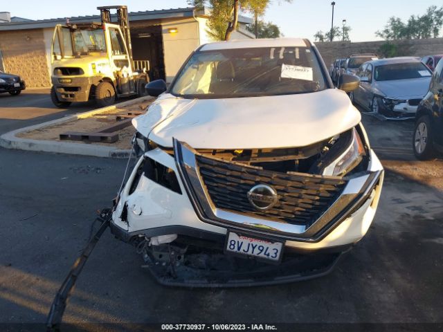 JN8AT3AA6MW004498 Nissan ROGUE S