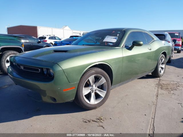 2C3CDZAGXJH166125 Dodge Challenger Sxt