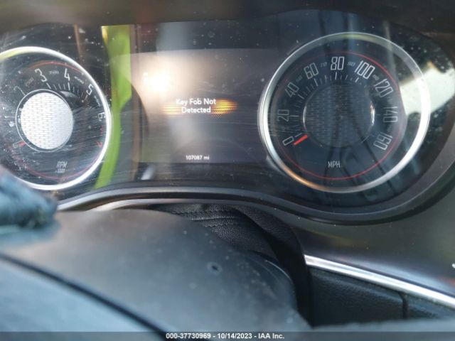 2C3CDZAGXJH166125 Dodge Challenger Sxt
