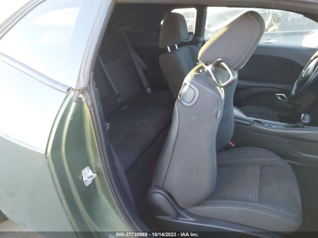 2C3CDZAGXJH166125 Dodge Challenger Sxt