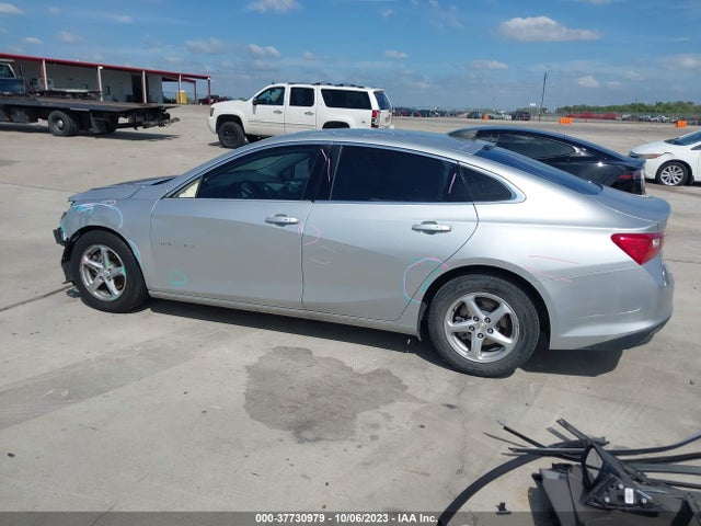 Chevrolet MALIBU LS 2018 1G1ZC5ST1JF285611 Image 15