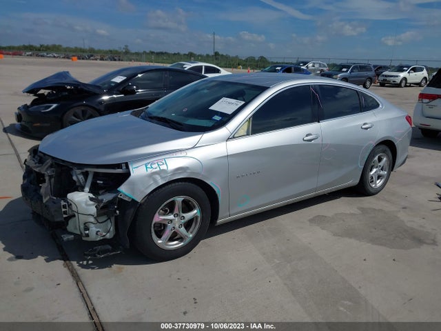 Chevrolet MALIBU LS 2018 1G1ZC5ST1JF285611 Image 2