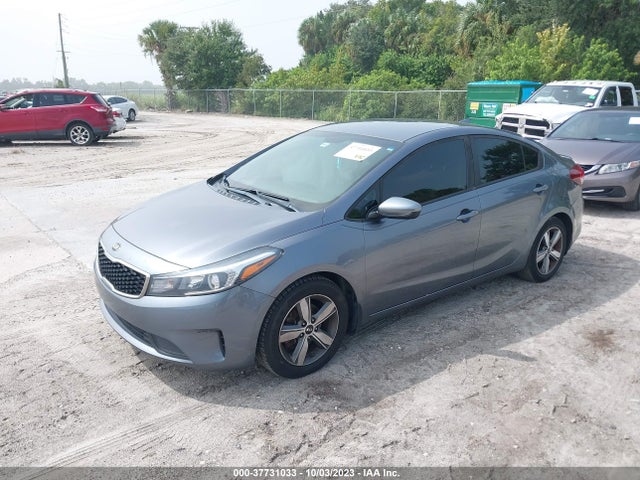 KIA FORTE S 2018 3KPFL4A72JE220592 Image 2