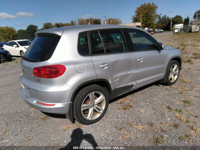 WVGBV3AX6EW553145 Volkswagen TIGUAN SE