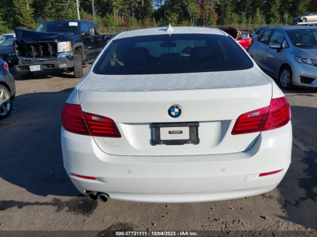 WBA5A7C5XGG644073 BMW 5 Series 528i Xdrive