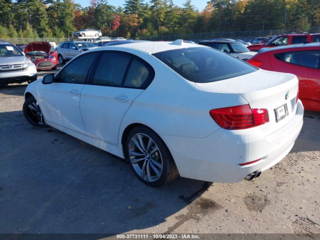WBA5A7C5XGG644073 BMW 5 Series 528i Xdrive