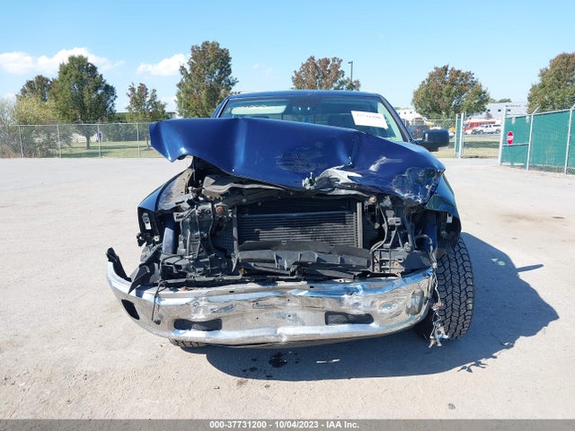 1C6RR7GM1FS568406 RAM 1500 Slt