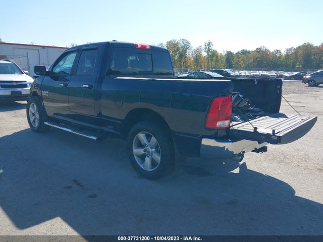 1C6RR7GM1FS568406 RAM 1500 Slt