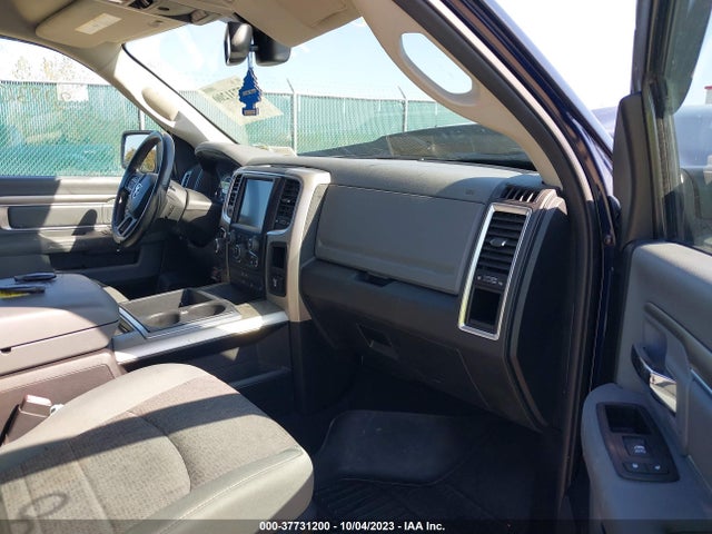 1C6RR7GM1FS568406 RAM 1500 Slt