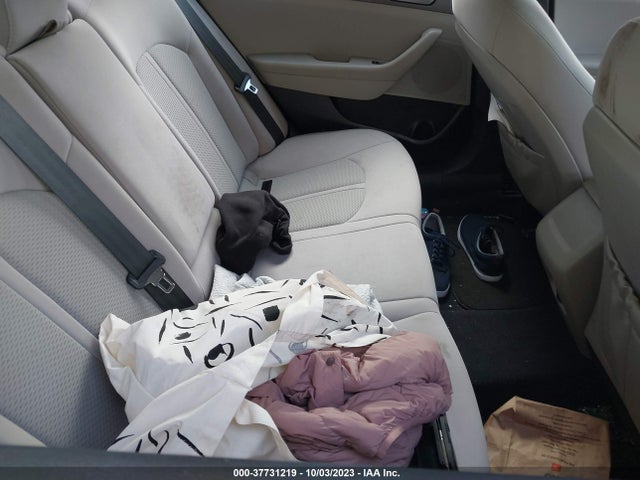 2017 HYUNDAI SONATA 2.4L VIN: 5NPE24AF5HH574585