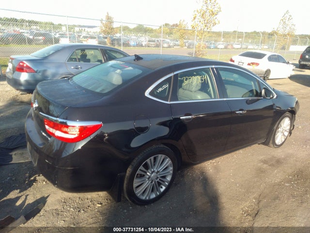 1G4PP5SK5E4158383 Buick Verano