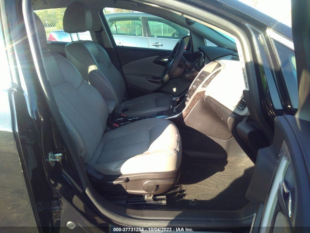 1G4PP5SK5E4158383 Buick Verano