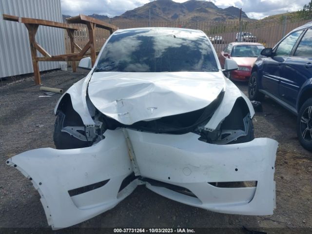 7SAYGDEF4NF381740 Tesla Model Y Performance