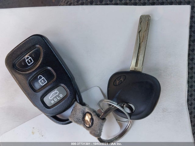 Hyundai SONATA GLS 2014 5NPEB4AC4EH811696 Image 3
