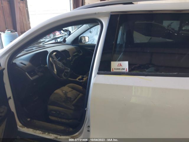 2022 GMC TERRAIN 3GKALVEV2NL309836 Photo 5
