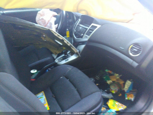 Chevrolet Cruze 1lt 2014 1G1PC5SB0E7130174 Image 5