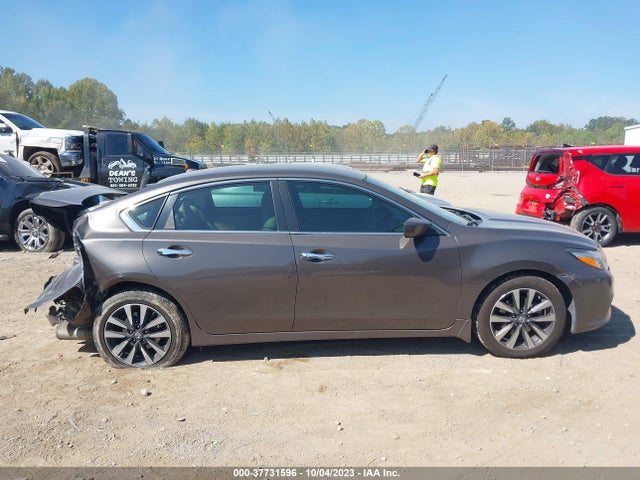 2017 NISSAN ALTIMA 2.5 SV VIN: 1N4AL3AP7HC183051