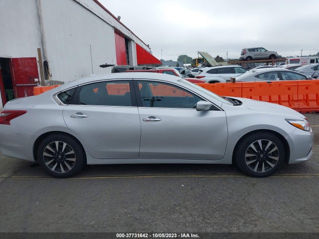 Nissan Altima 2.5 Sv 2018 1N4AL3AP5JC260764 Image 13