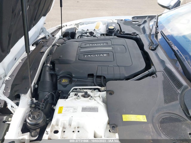 2011 JAGUAR XK SAJWA4GB4BLB40841 Photo 9