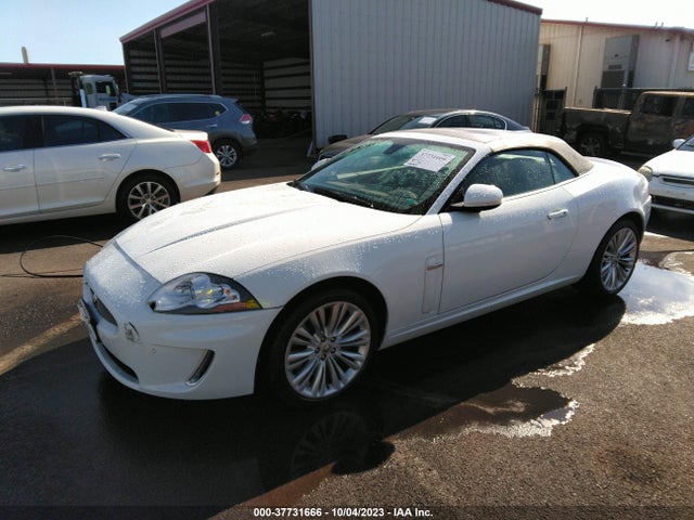 2011 JAGUAR XK SAJWA4GB4BLB40841 Photo 1