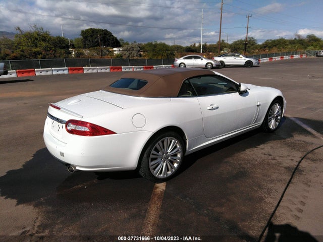 2011 JAGUAR XK SAJWA4GB4BLB40841 Photo 3
