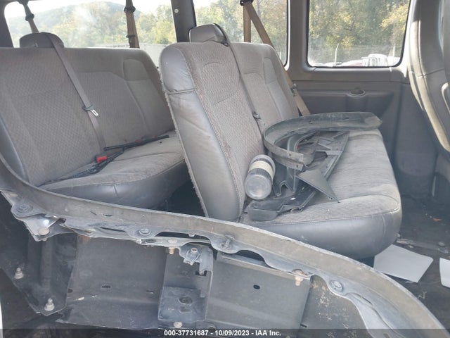 Chevrolet Express Passenger Lt 2019 1GAZGPFG2K1216213 Image 8
