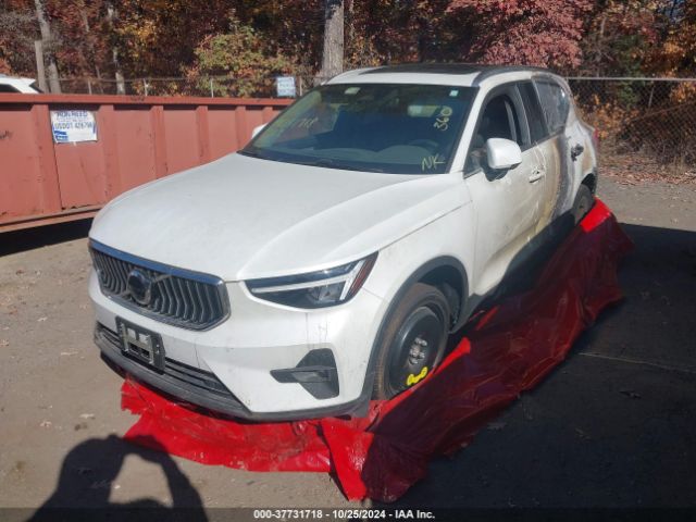 YV4L12UN2P2929789 Volvo Xc40 B5 Plus Bright Theme