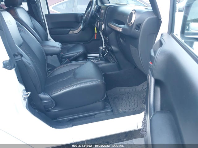 1C4GJWBG1GL276818 Jeep Wrangler 75th Anniversary
