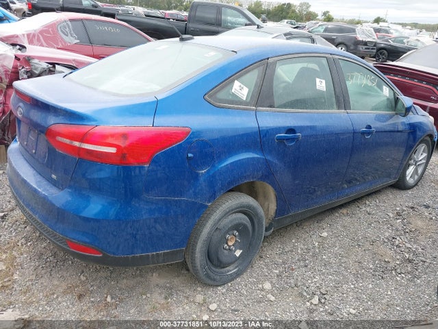 Ford FOCUS SE 2018 1FADP3F23JL256274 Image 4