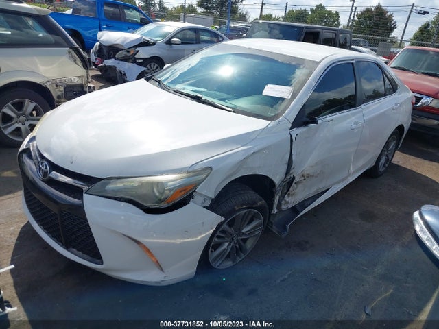 Toyota CAMRY SE 2015 4T1BF1FK8FU894008 Image 2