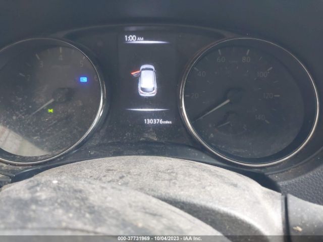 JN1BJ1CR7JW259138 Nissan Rogue Sport S