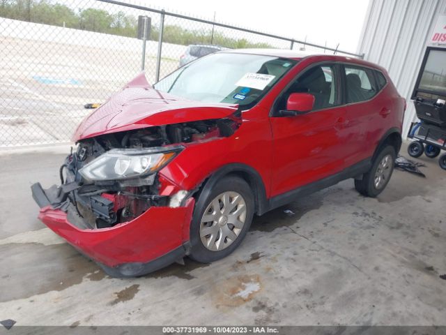 JN1BJ1CR7JW259138 Nissan Rogue Sport S