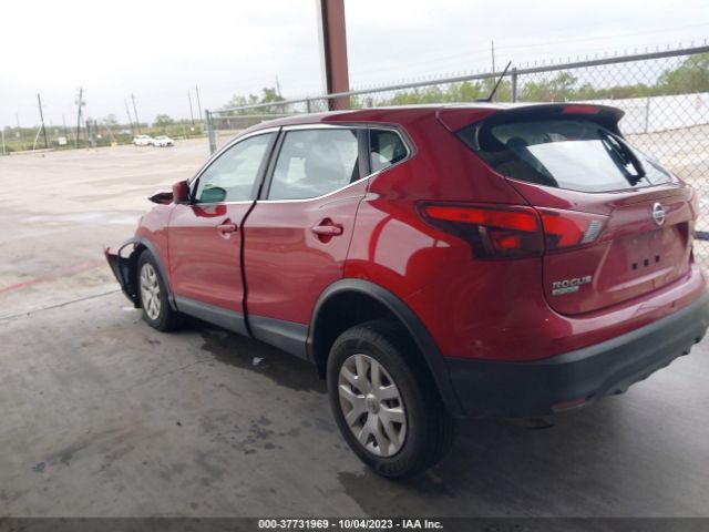 JN1BJ1CR7JW259138 Nissan Rogue Sport S