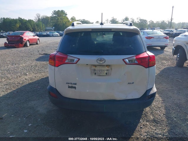 Toyota Rav4 Xle 2014 JTMWFREV8EJ003702 Image 16