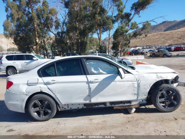 WBA3C1C53EK113113 BMW 3 Series 328i