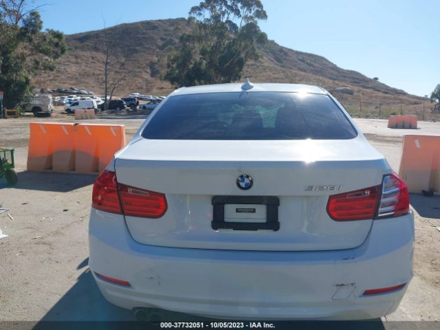 WBA3C1C53EK113113 BMW 3 Series 328i